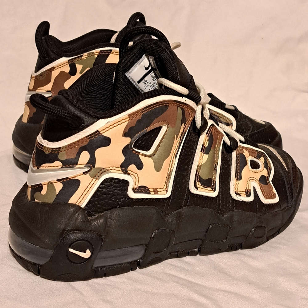 Nike Air More Uptempo QS GS 'Camo boys size 4y